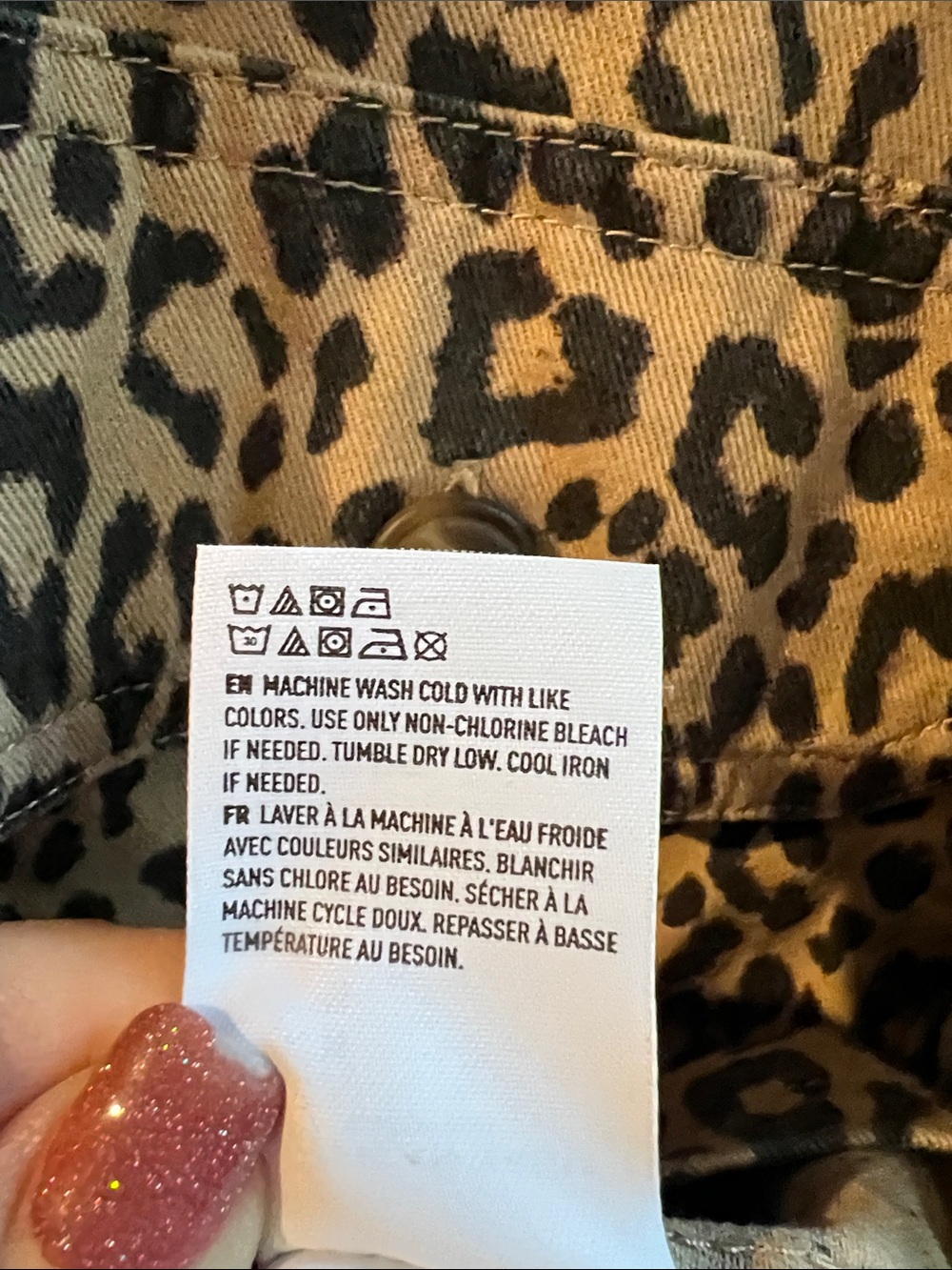 American Eagle Outfitters Leopard Print Jean Jacket - Tan & Black Size Medium - Picture 8 of 8